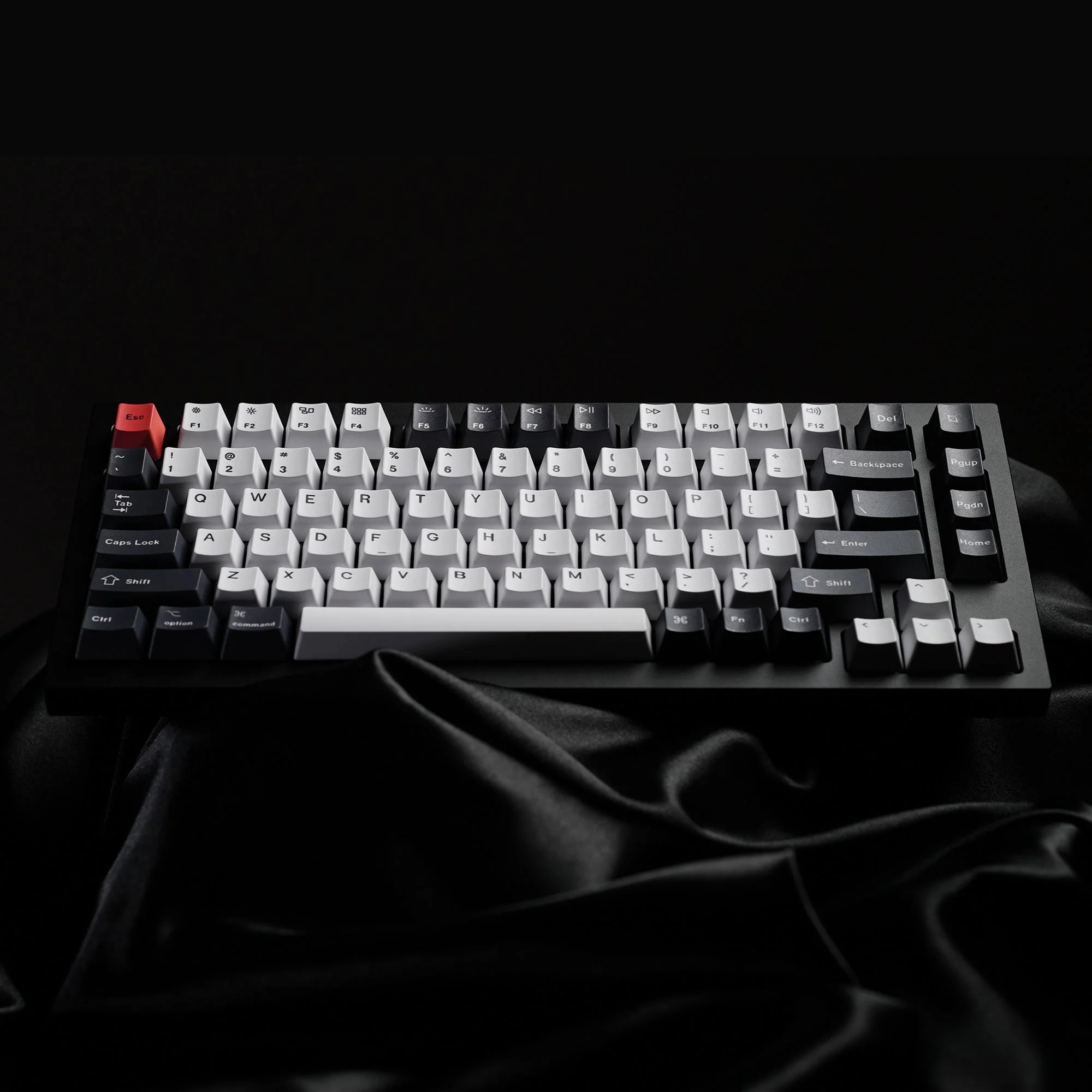 Keychron Q1 QMK Custom Mechanical Keyboard - Version 1 - Image 4